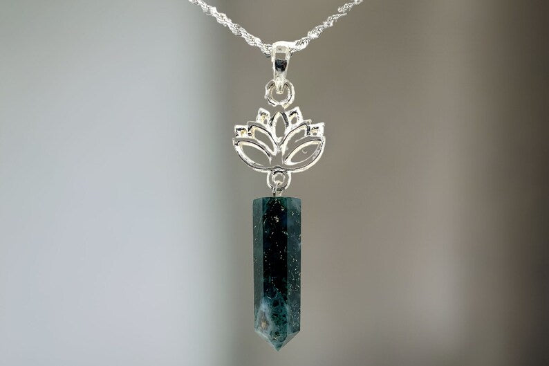 Green Agate Necklace