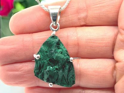 Pendant Necklace Raw Malachite Green Gemstone (925 Sterling Silver) This Pendant Came With Sterling Silver Chain